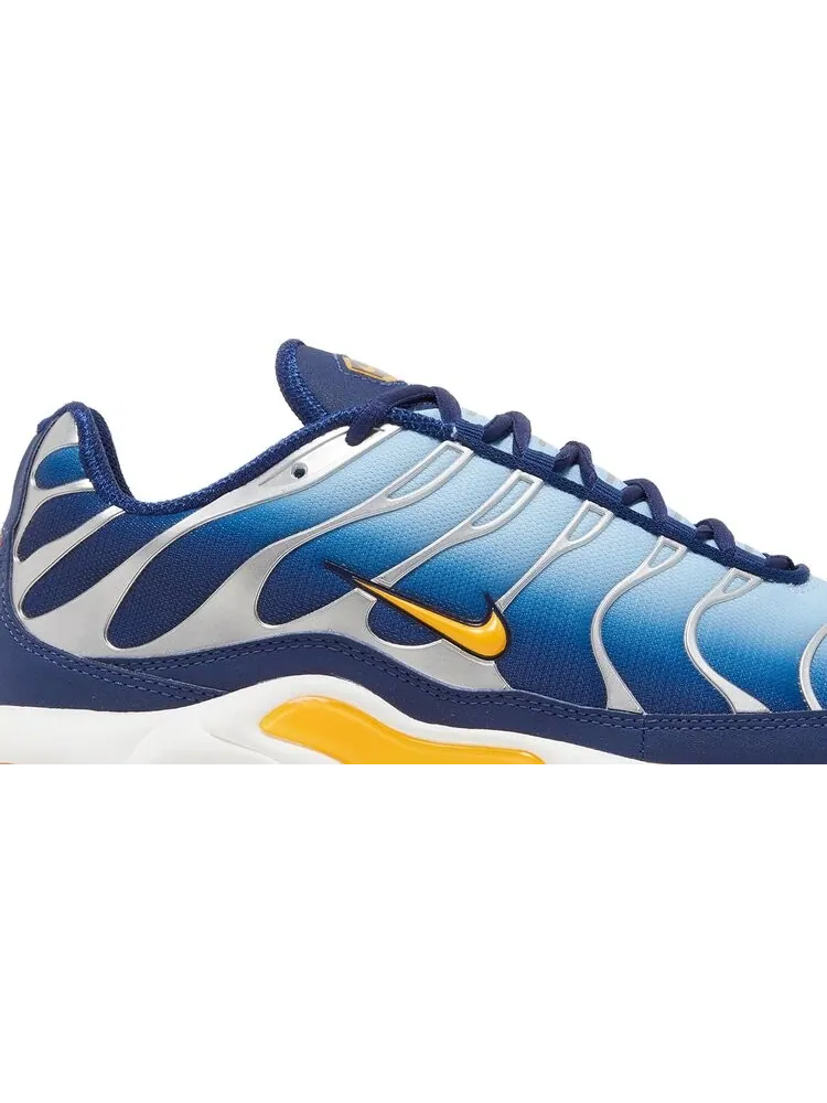 Кроссовки Nike Air Max Plus 'Blue Void Laser Orange' — изображение 2 из 8, синий