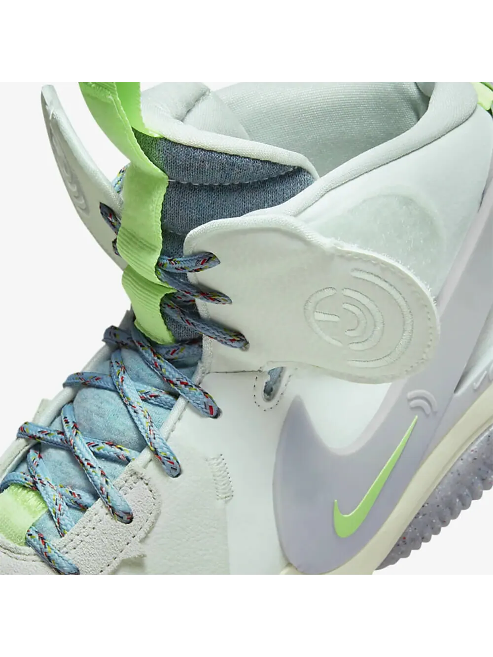 Баскетбольные кроссовки Nike Air Deldon "Together We Fly" — изображение 7 из 8, зеленый