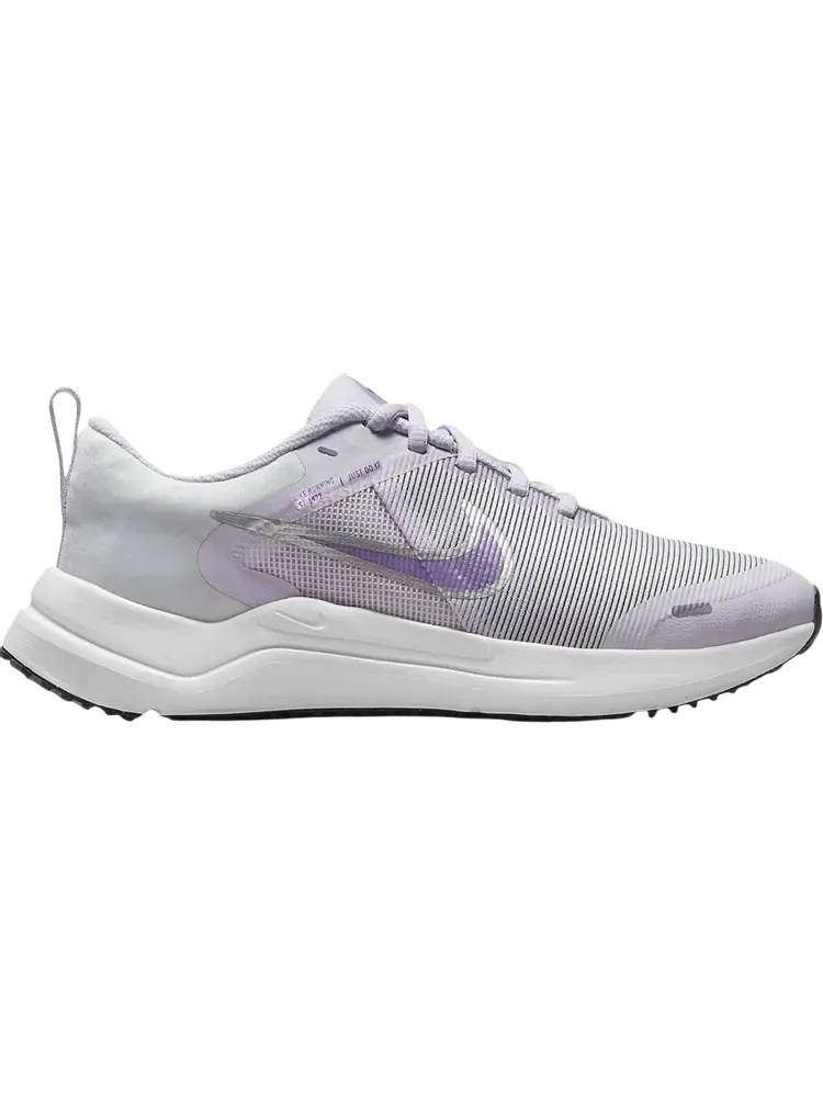 Кроссовки Nike Downshifter 12 GS 'Violet Frost' — изображение 1 из 1, фиолетовый