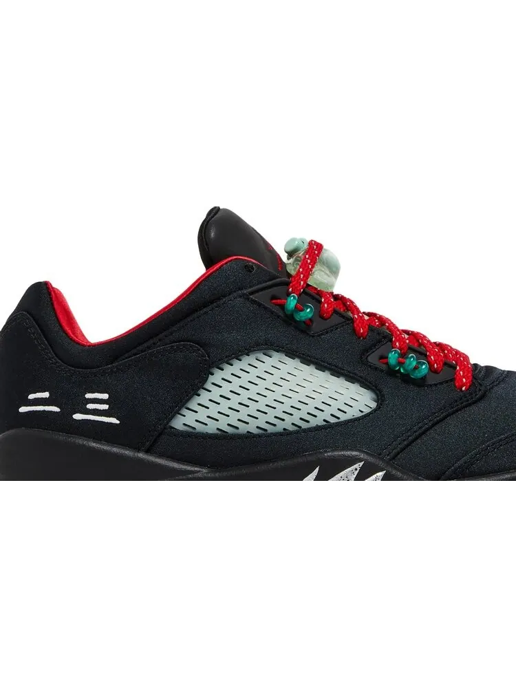 Кроссовки CLOT x Air Jordan 5 Retro Low Jade — изображение 2 из 11, черный
