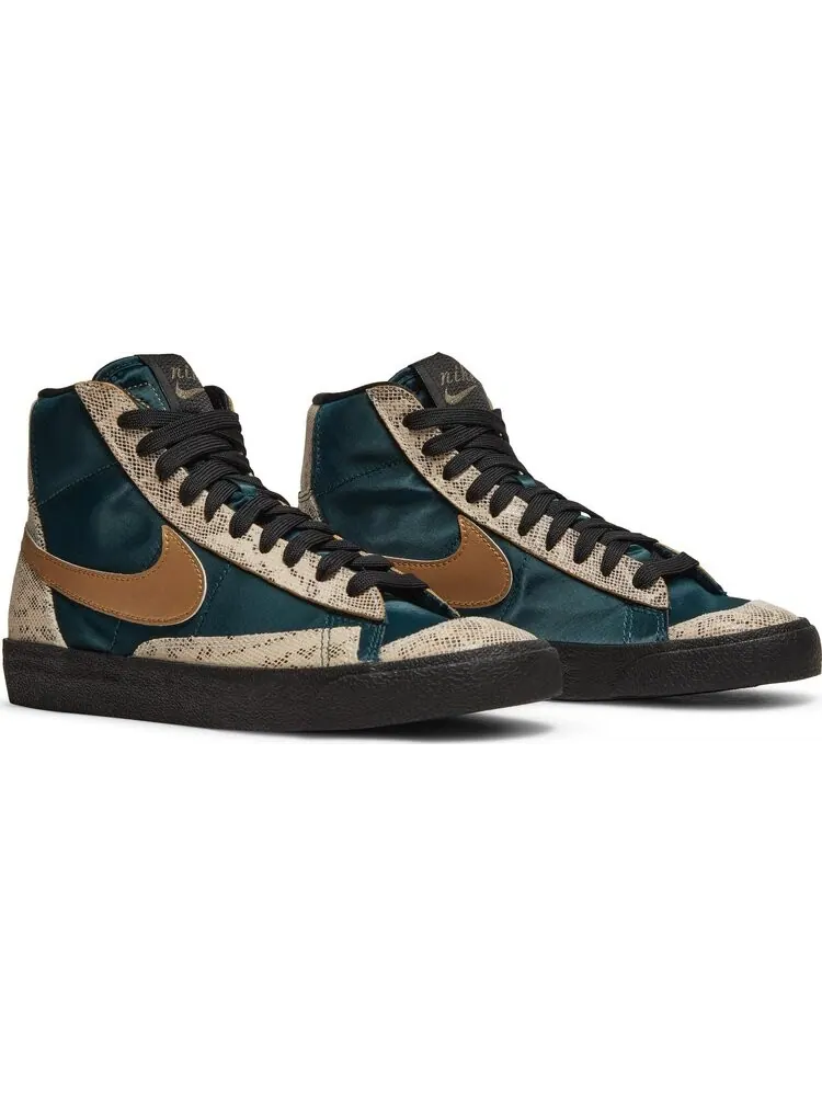 Кроссовки Nike Wmns Blazer Mid '77 'Lucha Libre' — изображение 8 из 8, бирюзовый