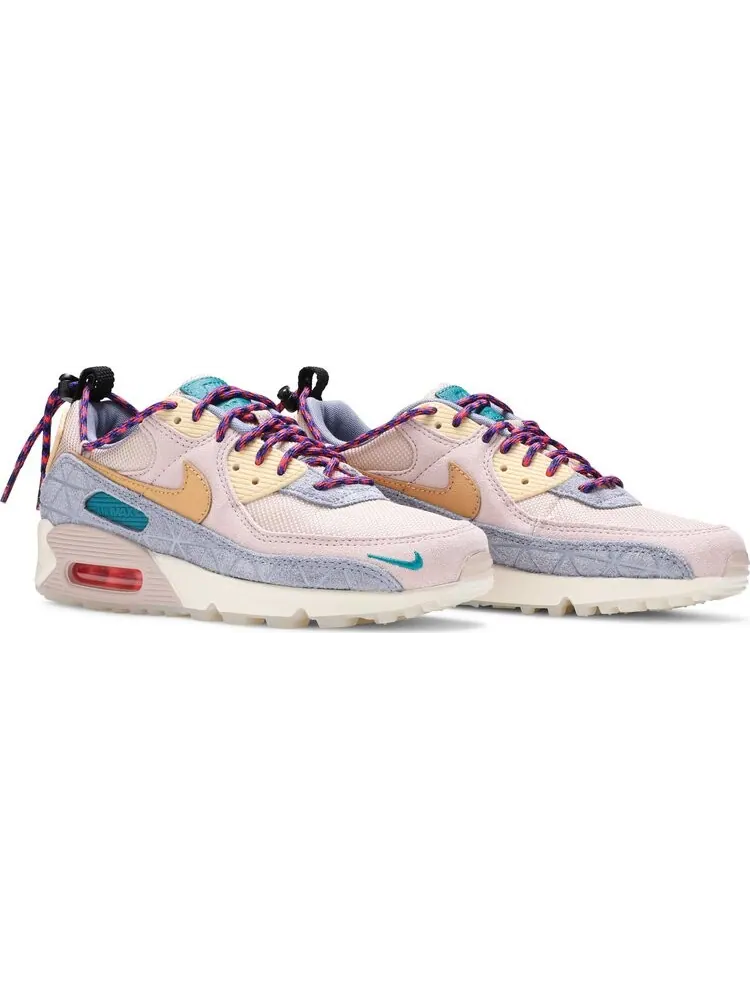 Кроссовки Nike Wmns Air Max 90 SE 'Fossil Stone Ashen Slate' — изображение 8 из 8, загар