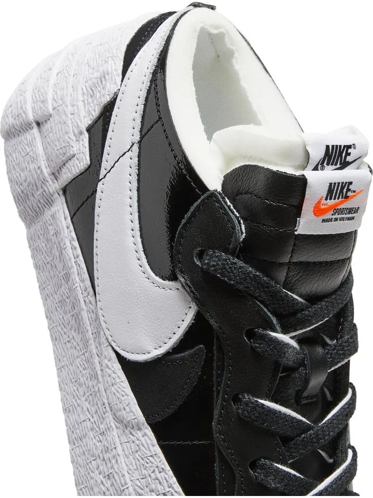 Кроссовки Nike x sacai Blazer Low «Black Patent» — изображение 10 из 11, черный