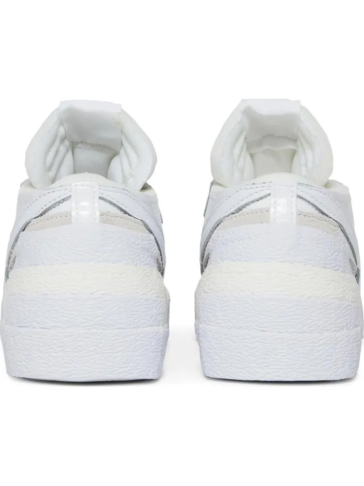 Кроссовки Nike x sacai Blazer Low 'White Patent' — изображение 6 из 11, белый