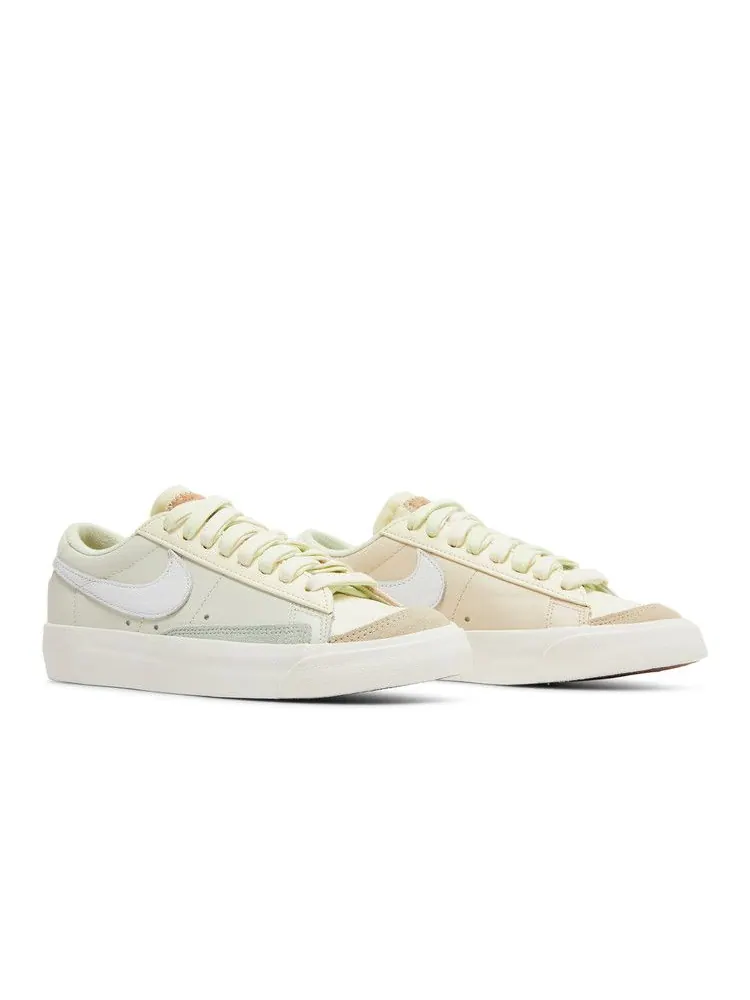 Кроссовки Nike Wmns Blazer Low '77 'Sea Glass' — изображение 9 из 9, белый