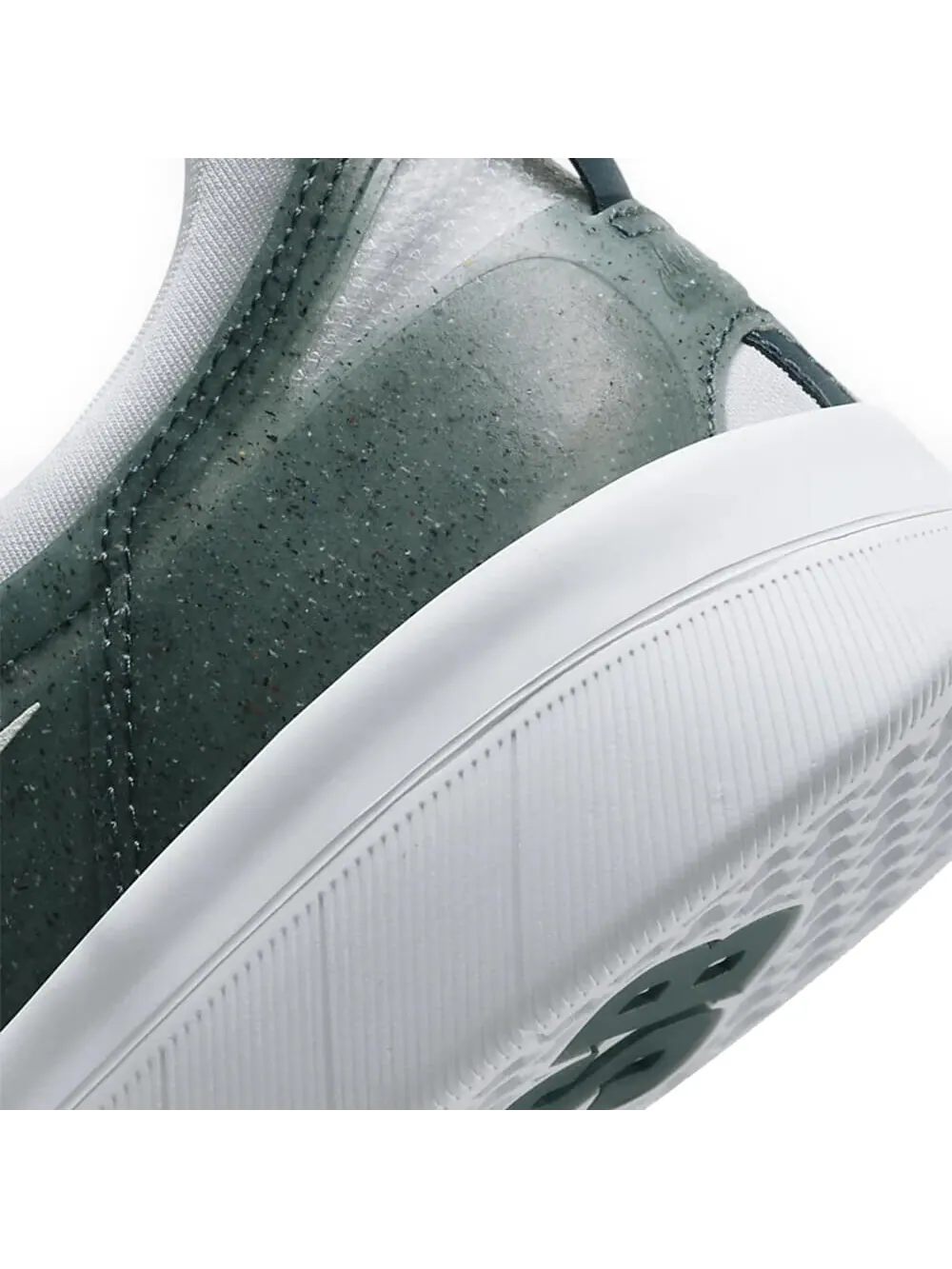 Скейтерские кеды Nike SB Nyjah Free 2 Premium — изображение 7 из 7, зеленый/белый