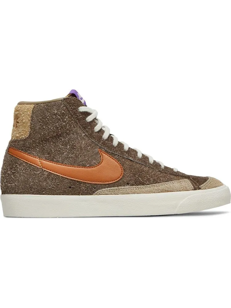 Кроссовки Nike Blazer Mid '77 Premium 'Dark Chocolate' — изображение 1 из 8, коричневый