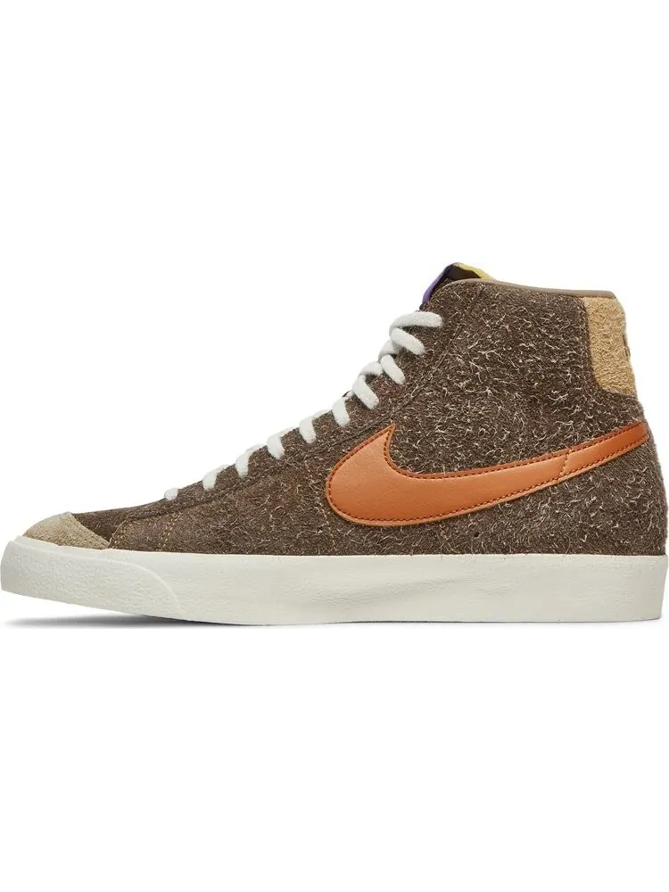 Кроссовки Nike Blazer Mid '77 Premium 'Dark Chocolate' — изображение 3 из 8, коричневый