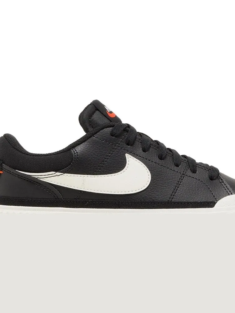 Кроссовки Nike Wmns Court Legacy Lift 'Black Sail' — изображение 2 из 8, черный