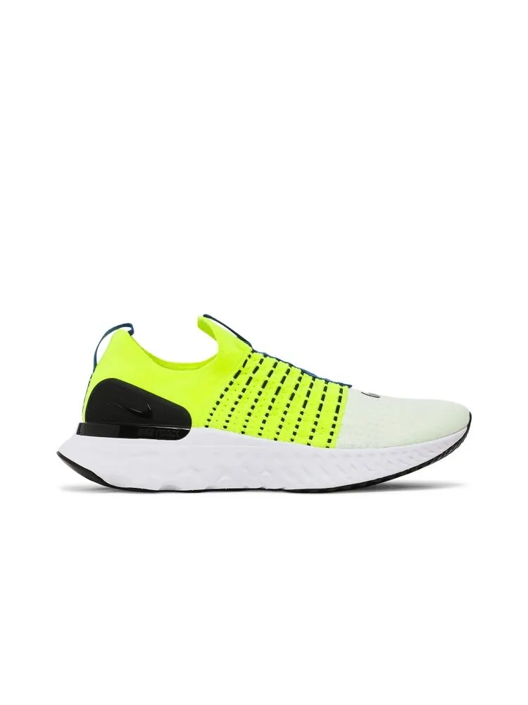 Кроссовки Nike React Phantom Run Flyknit 2 — изображение 1 из 4, белый