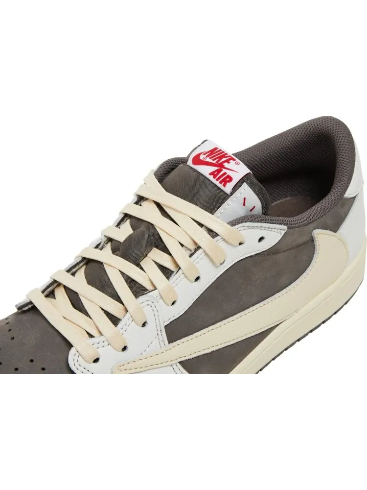 Кроссовки Travis Scott x Air Jordan 1 Low OG Reverse Mocha — изображение 10 из 10, коричневый
