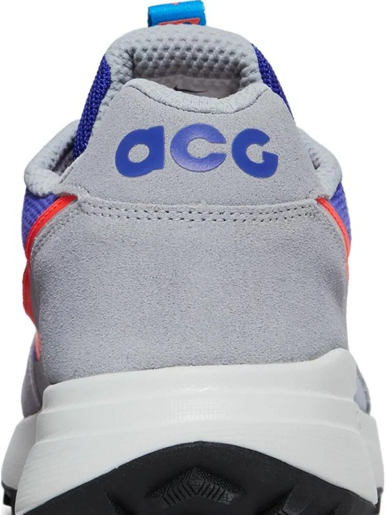Кроссовки Nike ACG Lowcate 'Wolf Grey Bright Crimson' — изображение 7 из 8, серый