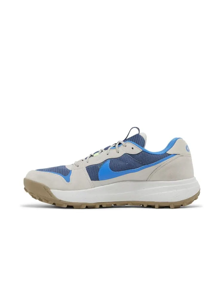 Кроссовки ACG Lowcate 'Light Bone Photo Blue' — изображение 3 из 8, светлый синий