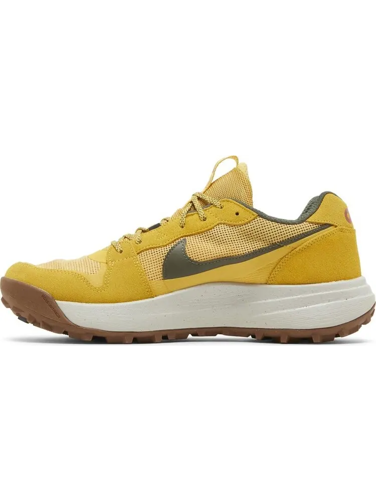 Кроссовки Nike ACG Lowcate 'Solar Flare' — изображение 3 из 8, желтый