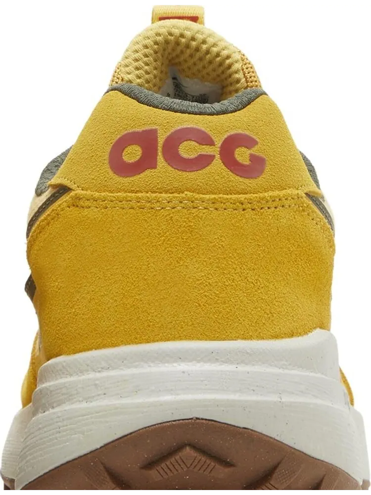 Кроссовки Nike ACG Lowcate 'Solar Flare' — изображение 7 из 8, желтый