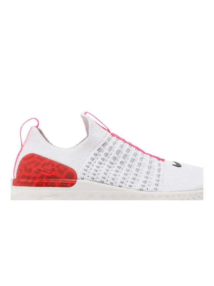 Кроссовки Wmns React Phantom Run Flyknit 2 'Platinum Tint Chile Red' — изображение 2 из 8, платиновый красный