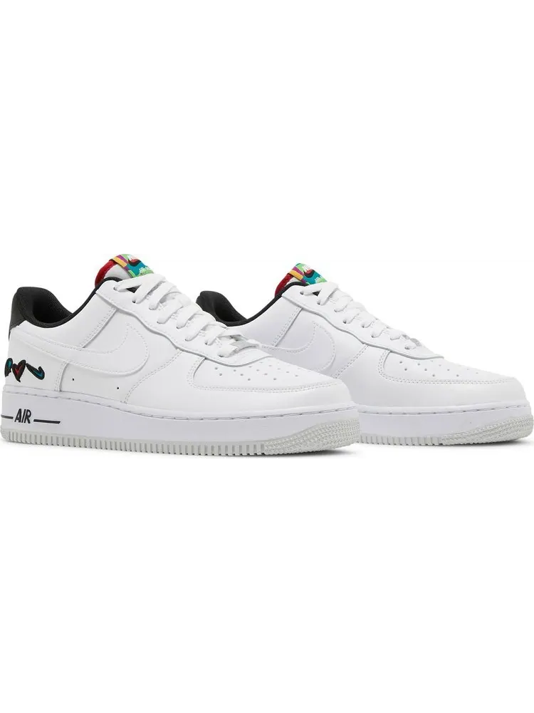 Кроссовки Nike Air Force 1 '07 LV8 3 'Peace Love Nike' — изображение 8 из 8, белый
