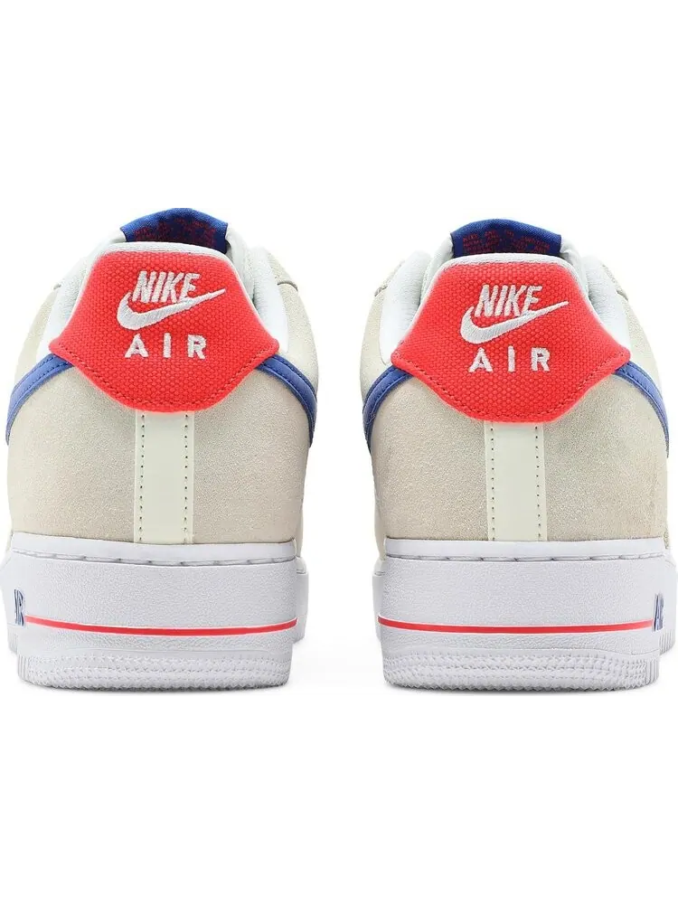 Кроссовки Nike Air Force 1 '07 LV8 'Coconut Milk Hyper Royal' — изображение 6 из 8, бежевый