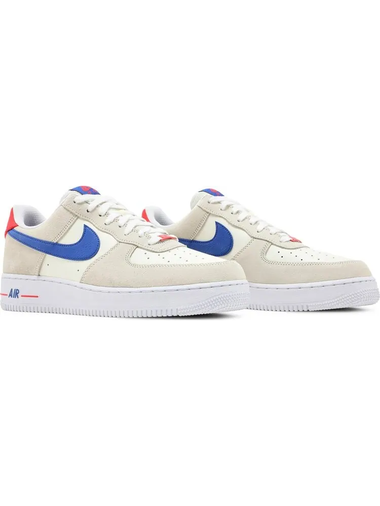 Кроссовки Nike Air Force 1 '07 LV8 'Coconut Milk Hyper Royal' — изображение 8 из 8, бежевый