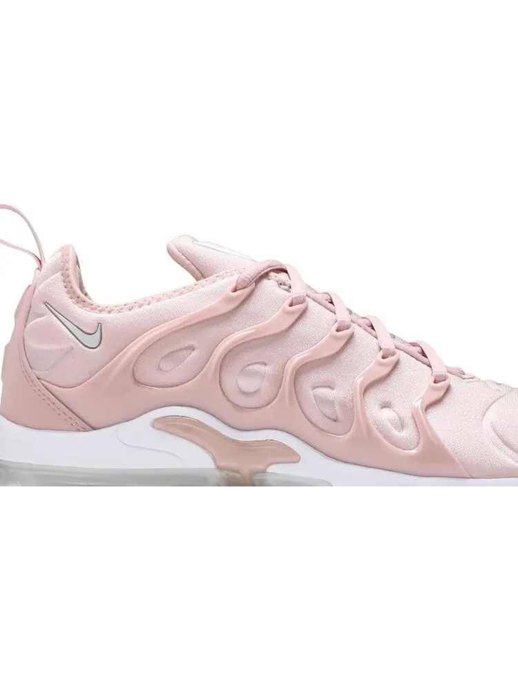 Кроссовки Nike Wmns Air VaporMax Plus 'Pink Oxford' — изображение 2 из 8, розовый