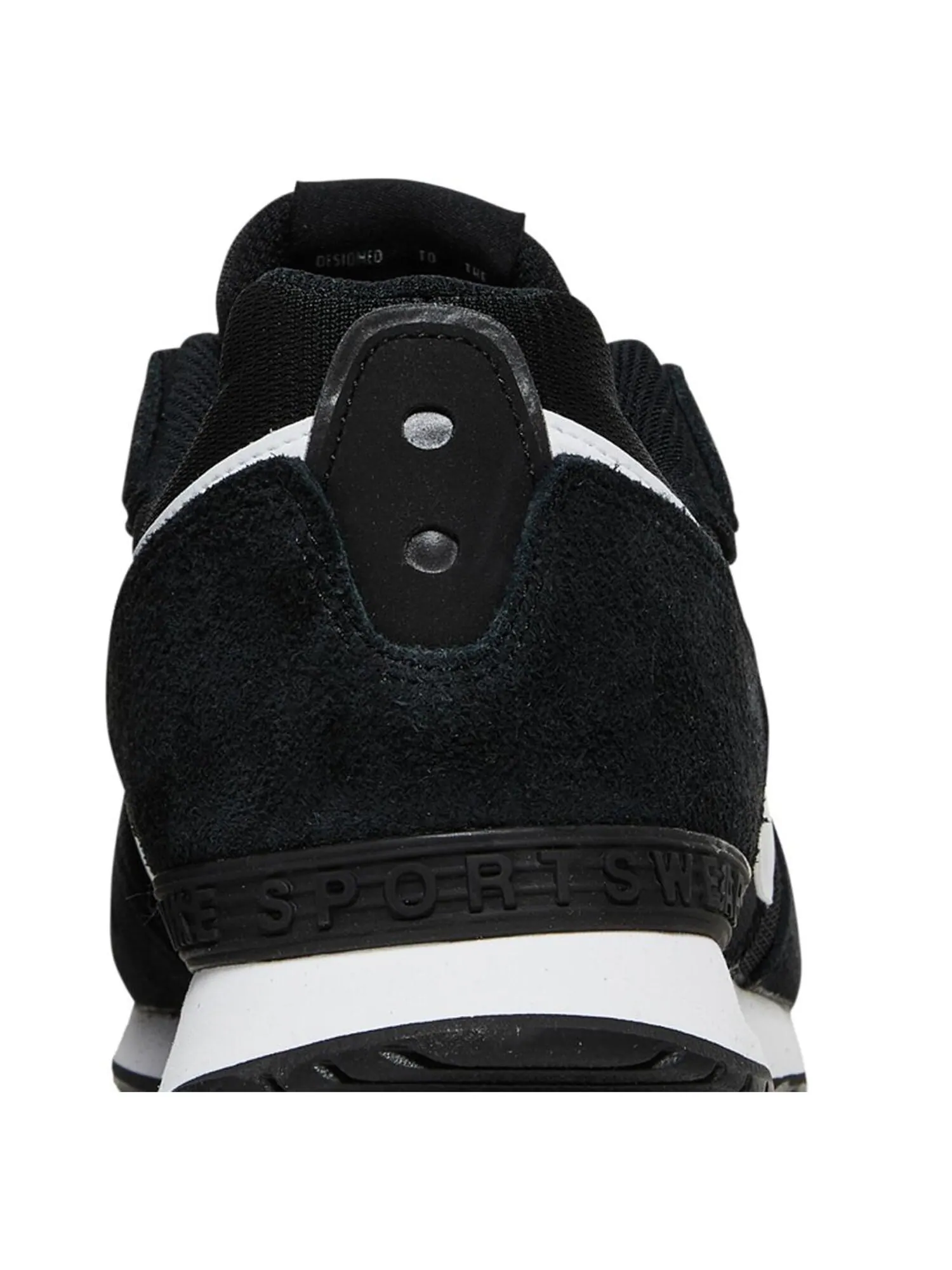 Кроссовки Nike Venture Runner Wide 'Black White' — изображение 7 из 8, черный