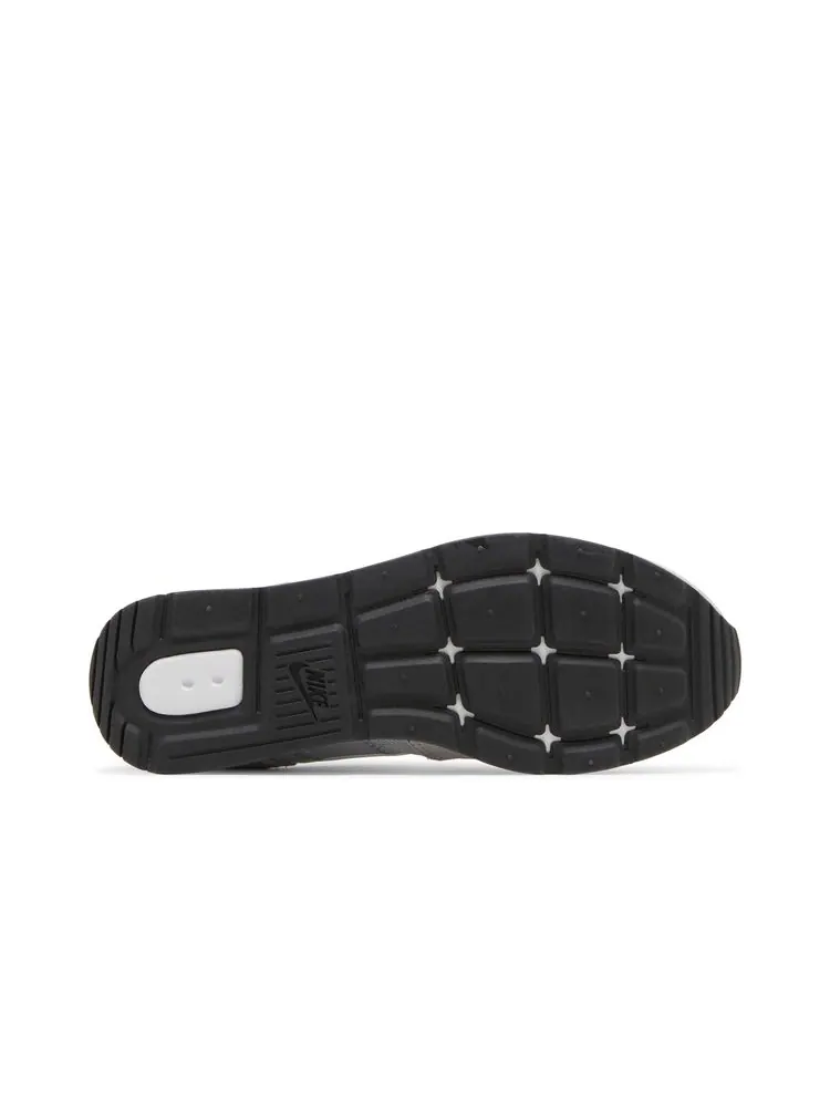 Кроссовки Venture Runner Wide 'Light Smoke Grey' — изображение 4 из 8, светлый серый