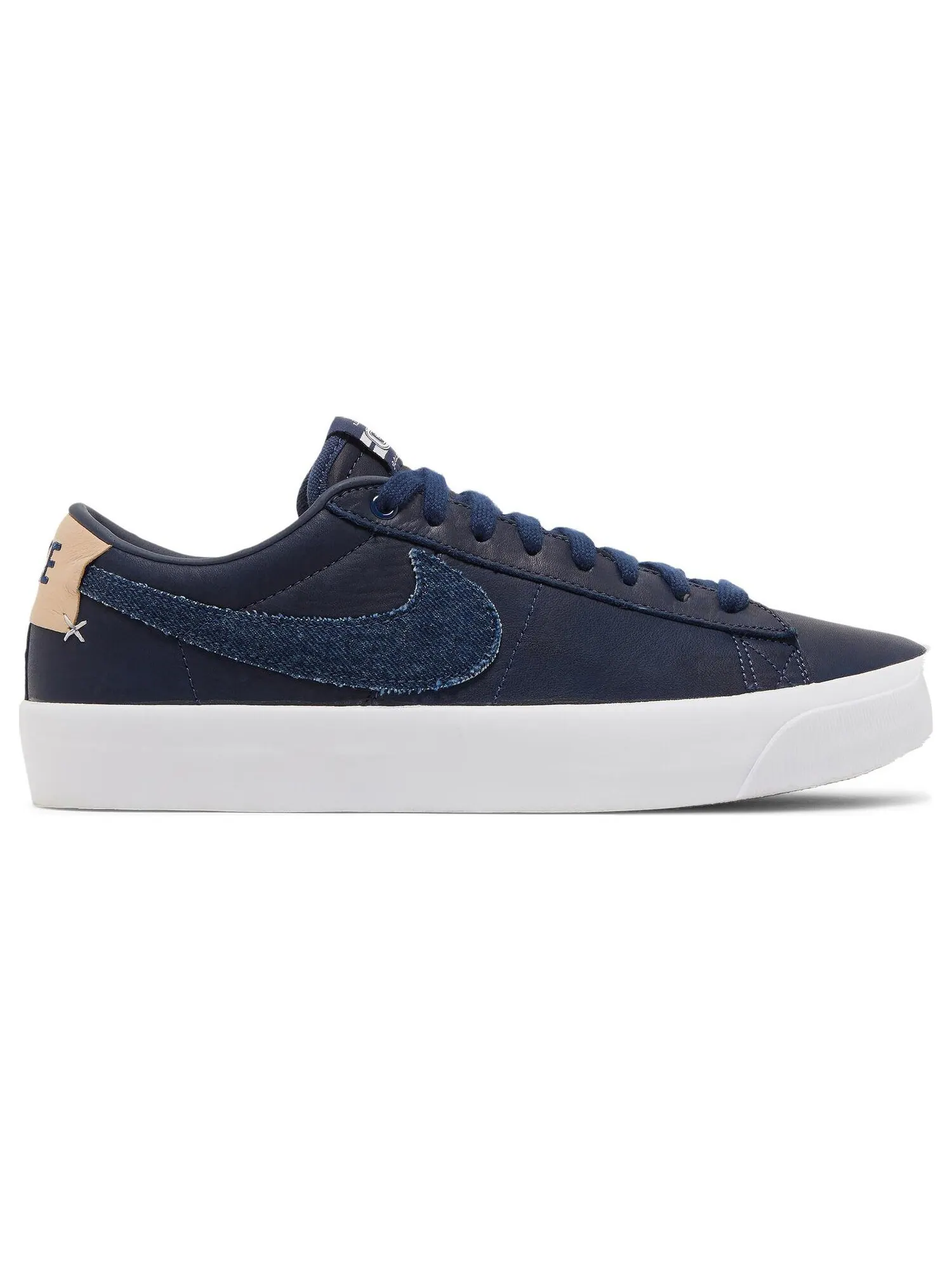 Кроссовки Nike Blazer Low GT SB 'Midnight Navy Denim' — изображение 1 из 8, синий