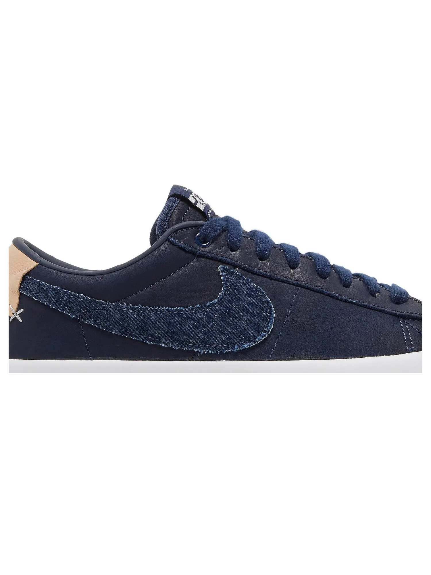 Кроссовки Nike Blazer Low GT SB 'Midnight Navy Denim' — изображение 2 из 8, синий