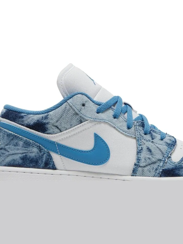Кроссовки Air Jordan 1 Low GS Washed Denim — изображение 2 из 8, белый