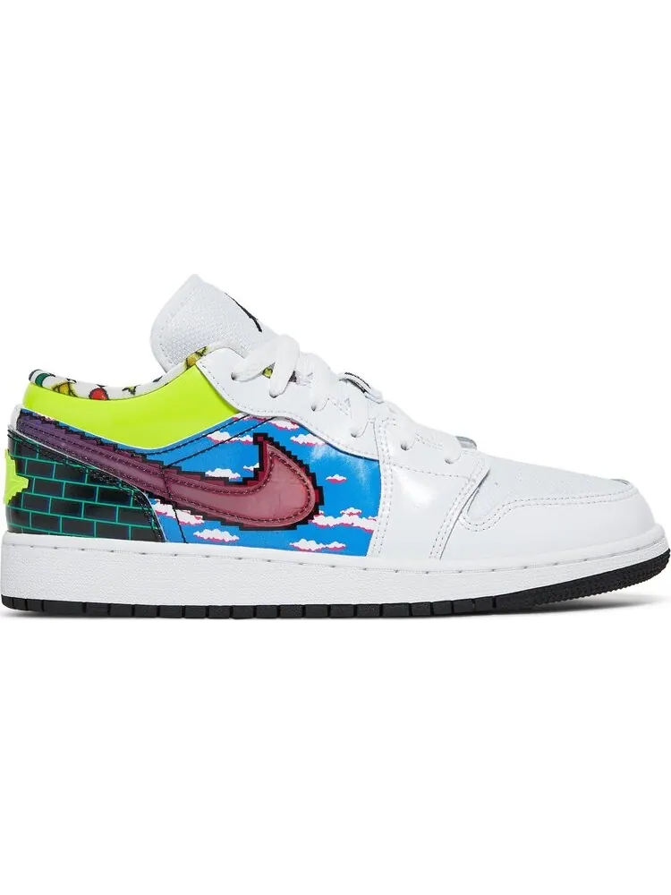 Кроссовки подростковые Air Jordan 1 Low GS Old School Gaming — изображение 1 из 8, белый