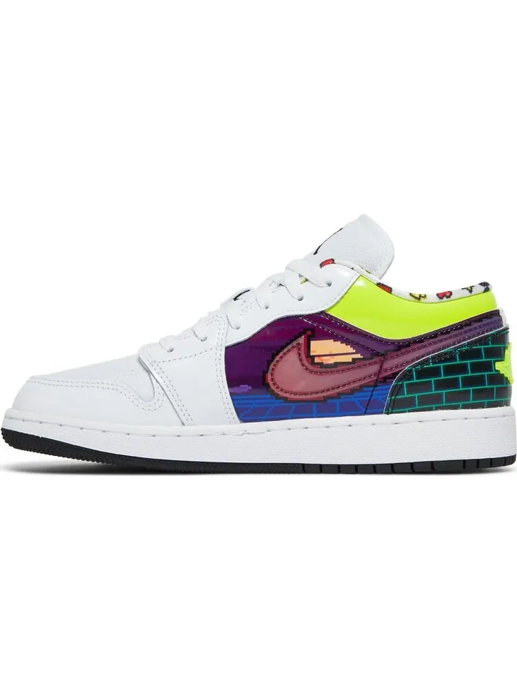 Кроссовки подростковые Air Jordan 1 Low GS Old School Gaming — изображение 3 из 8, белый