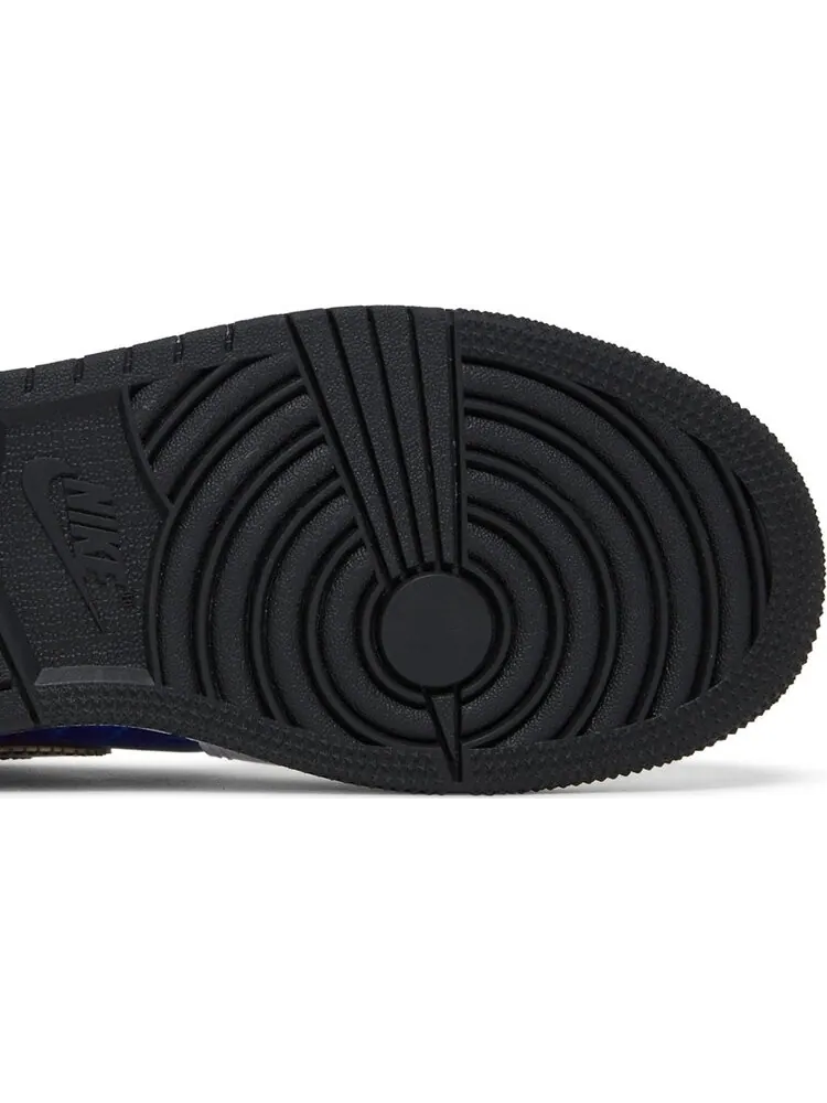Кроссовки подростковые Air Jordan 1 Low GS Old School Gaming — изображение 5 из 8, белый