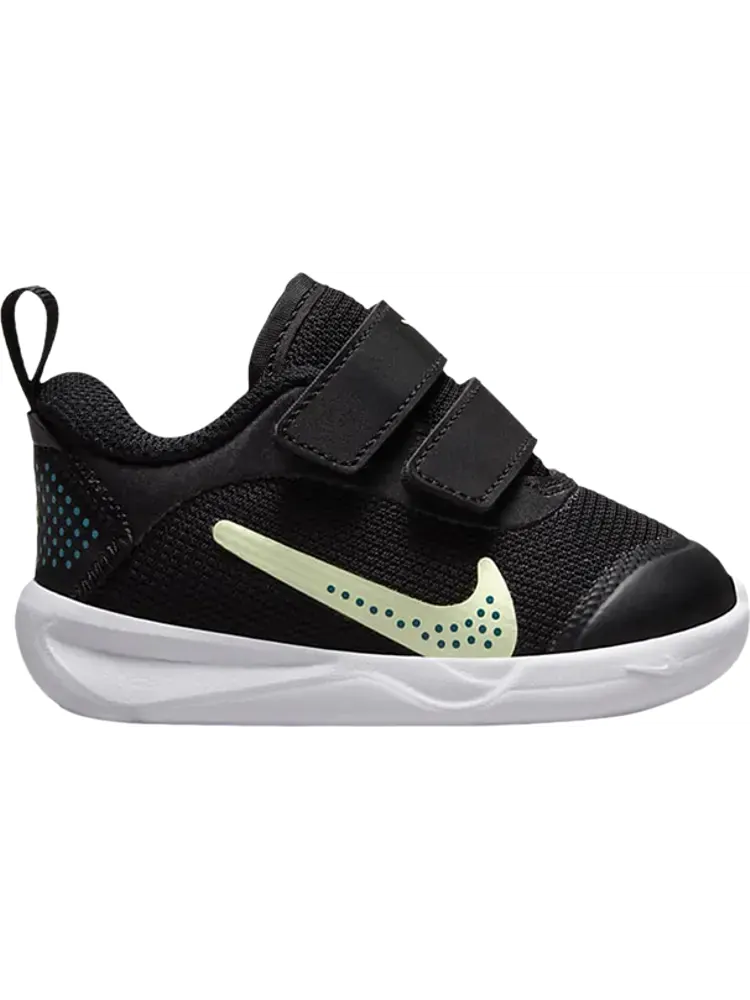 Кроссовки Nike Omni Multi-Court TD 'Black Barely Volt' — изображение 1 из 1, черный