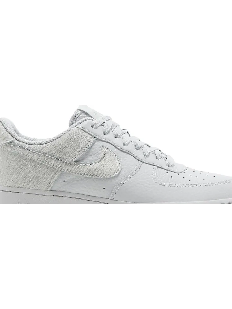 Кроссовки Nike Air Force 1 Low 'Pony Hair' — изображение 2 из 8, белый
