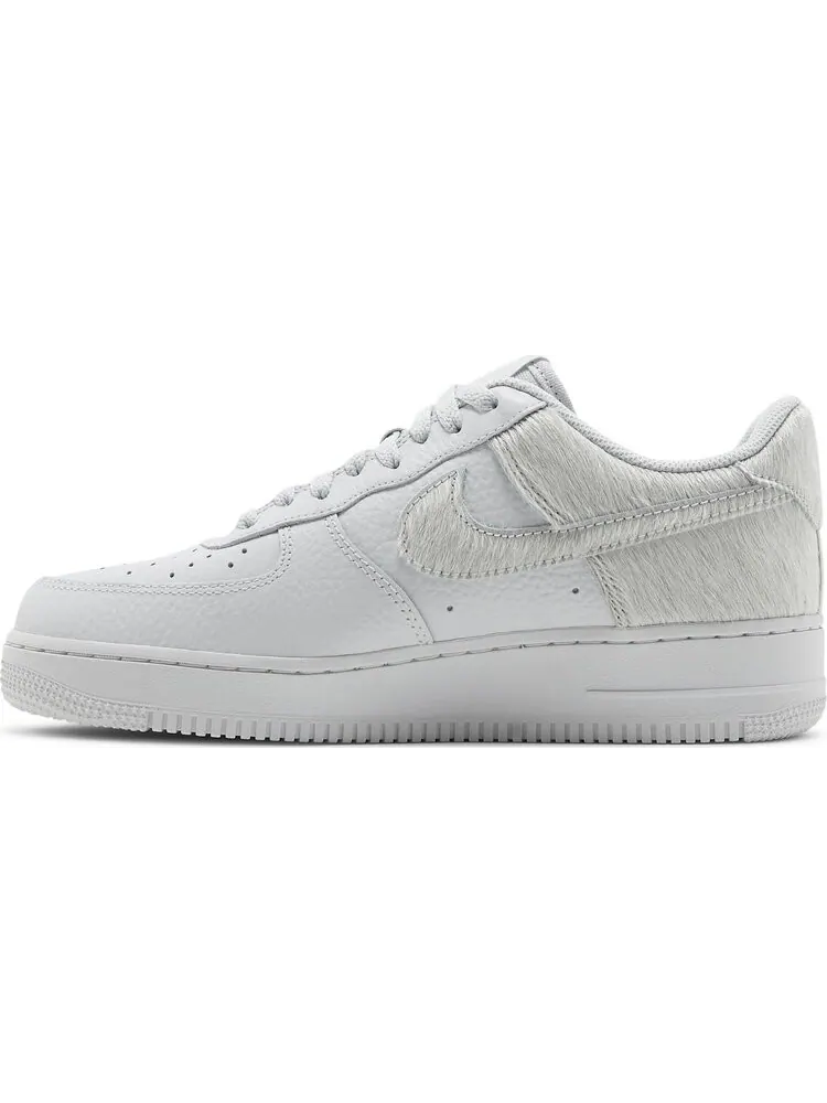 Кроссовки Nike Air Force 1 Low 'Pony Hair' — изображение 3 из 8, белый