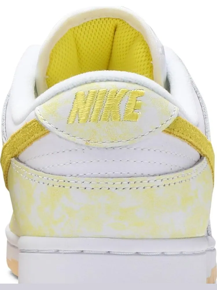 Кроссовки Nike Wmns Dunk Low OG 'Yellow Strike' — изображение 7 из 10, желтый