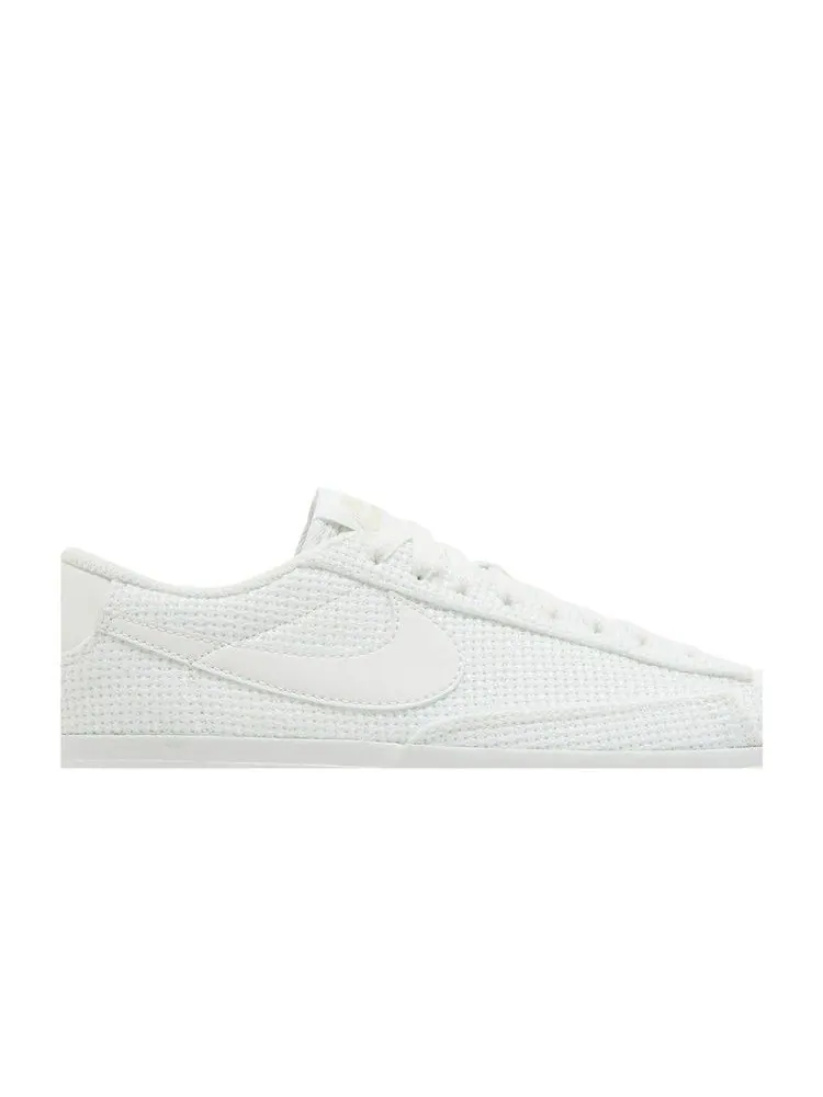 Кроссовки Nike Wmns Blazer Low Platform Essential 'Summit White Woven' — изображение 3 из 9, белый//белый