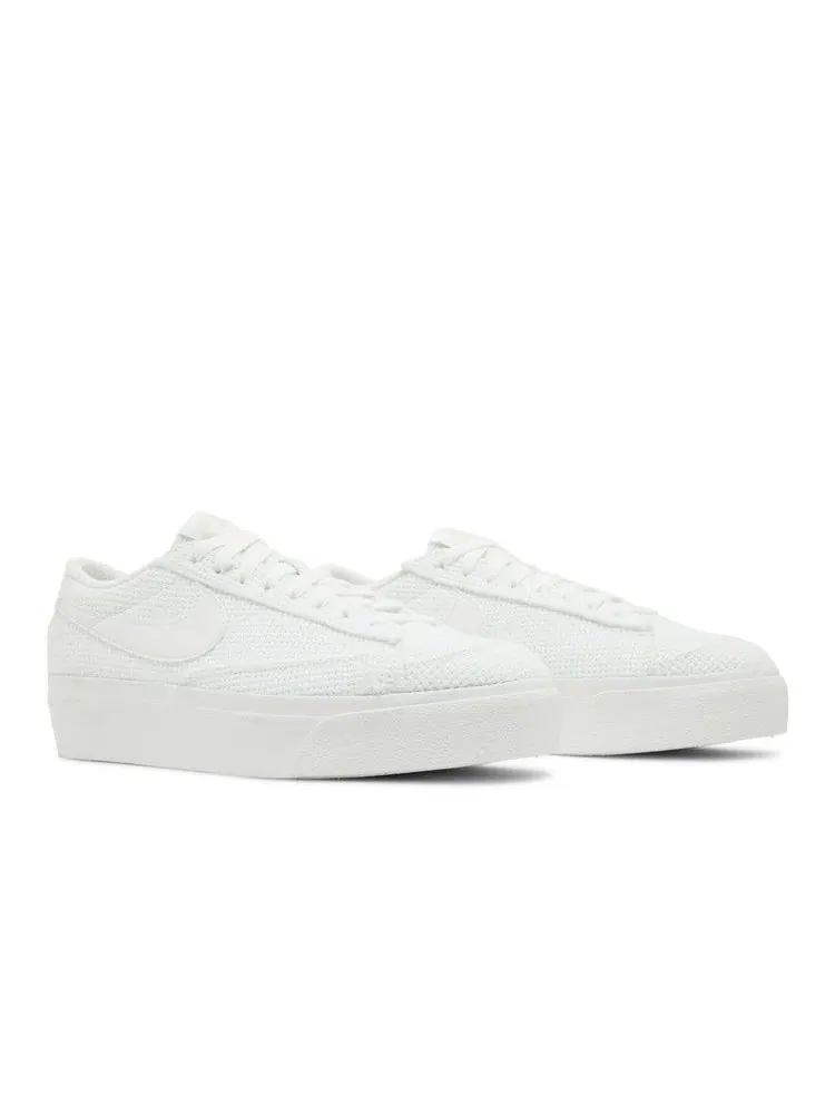 Кроссовки Nike Wmns Blazer Low Platform Essential 'Summit White Woven' — изображение 9 из 9, белый//белый