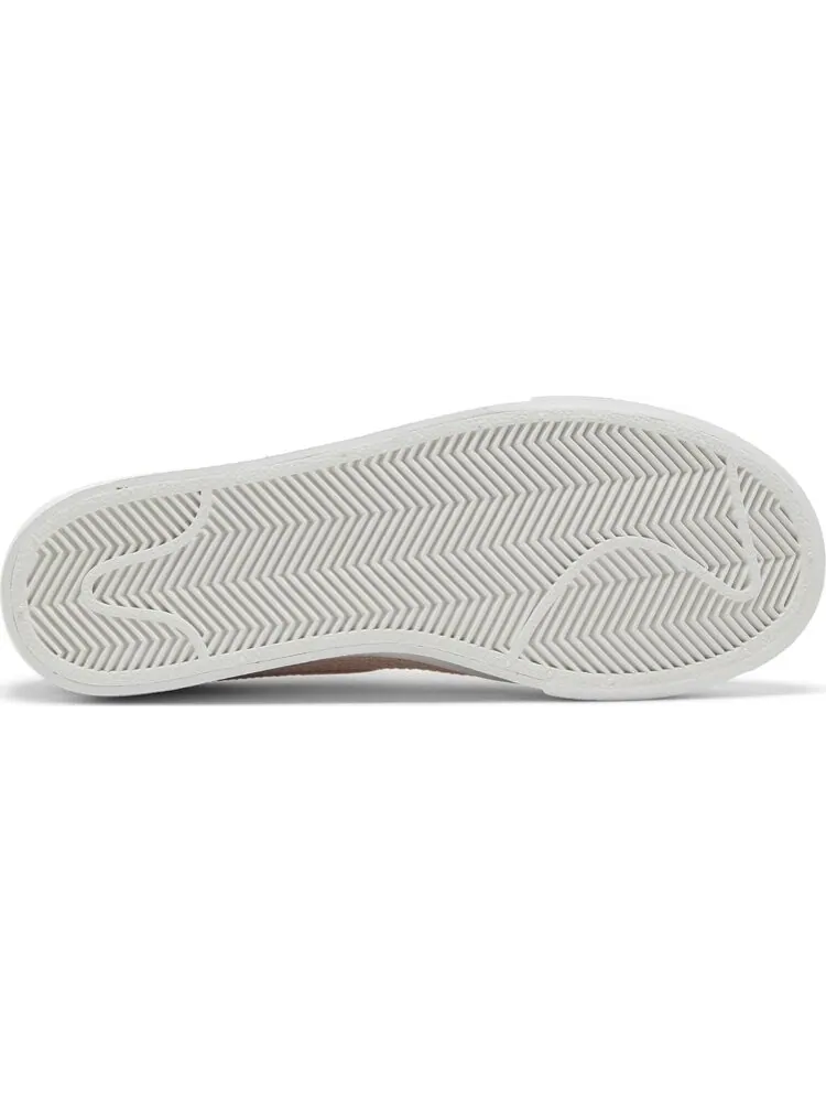 Кроссовки Wmns Blazer Low Platform Essential 'Pink Oxford Woven' — изображение 4 из 4, розовый