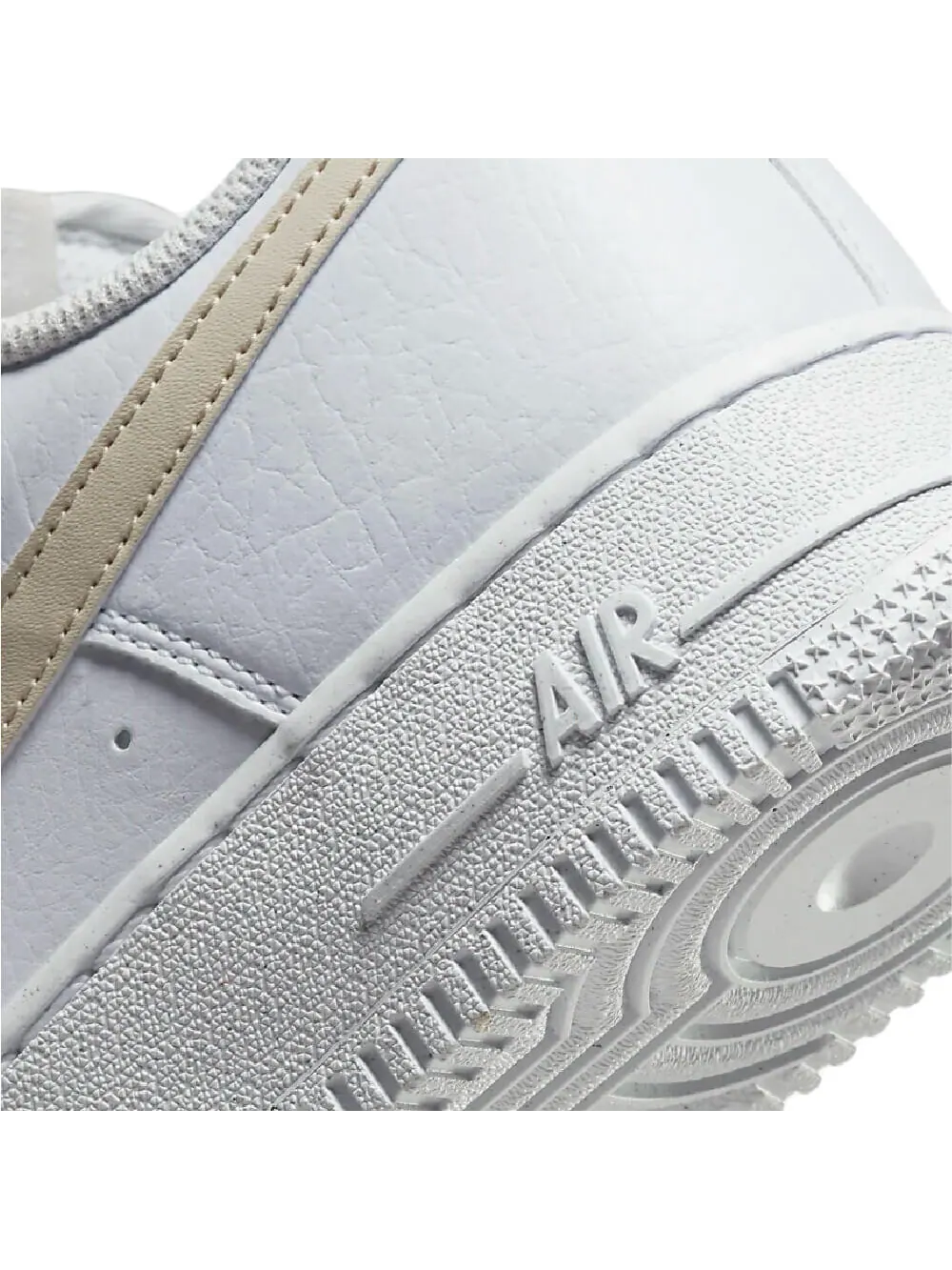 Кроссовки Nike Air Force 1 07 Next Nature — изображение 7 из 8, желтый