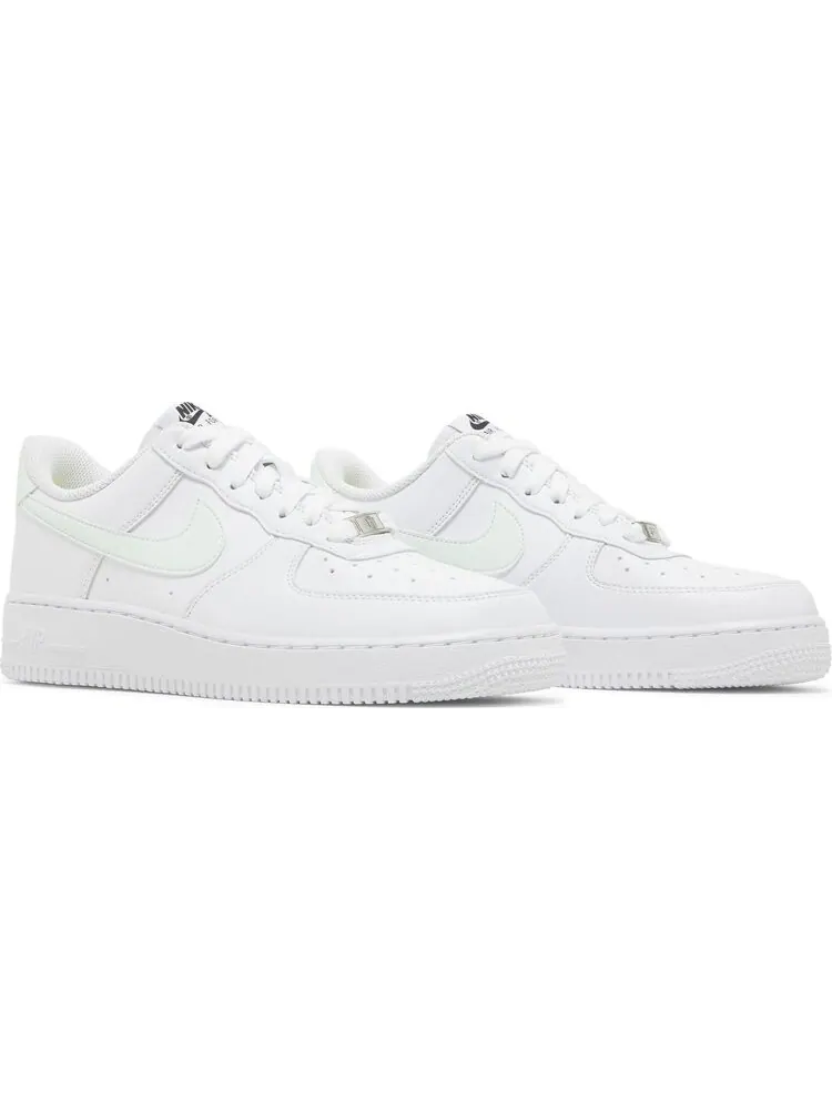 Кроссовки Nike Wmns Air Force 1 '07 Next Nature 'White Barely Green' — изображение 8 из 8, белый