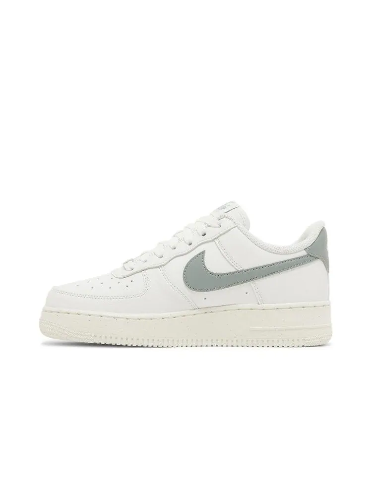 Кроссовки Nike Wmns Air Force 1 '07 Next Nature 'Sail Mica Green' — изображение 4 из 9, белый/зеленый