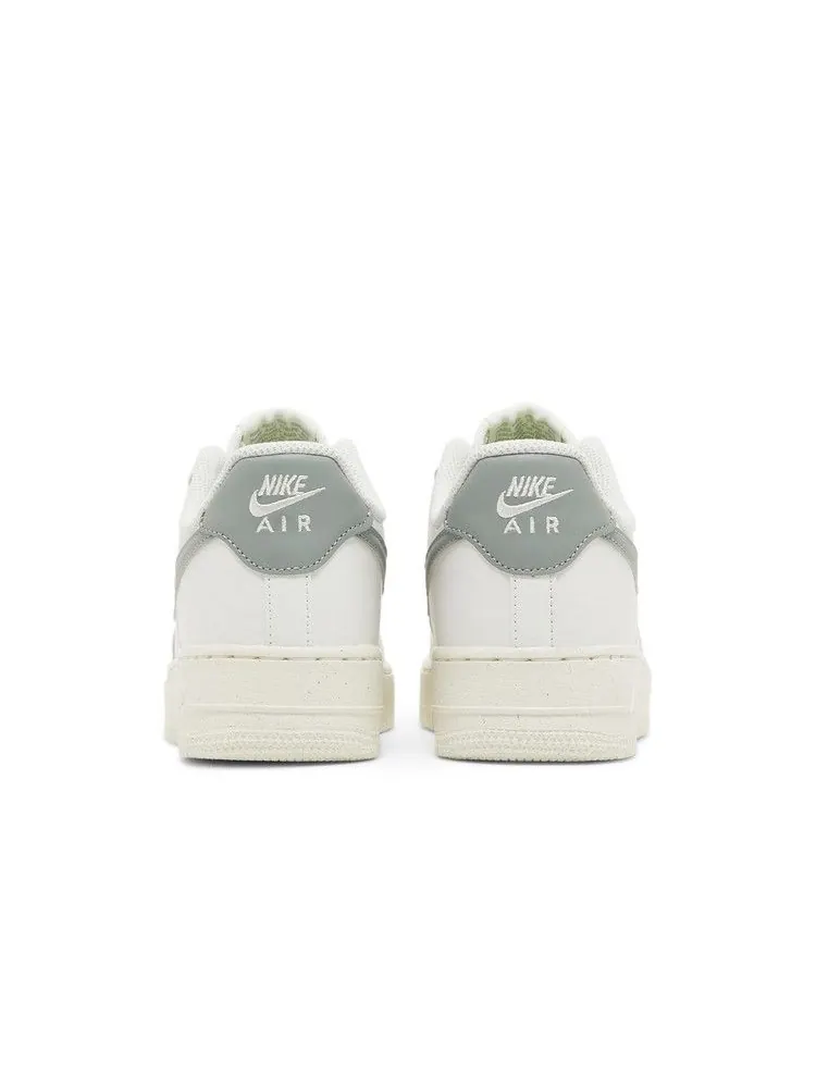 Кроссовки Nike Wmns Air Force 1 '07 Next Nature 'Sail Mica Green' — изображение 7 из 9, белый/зеленый