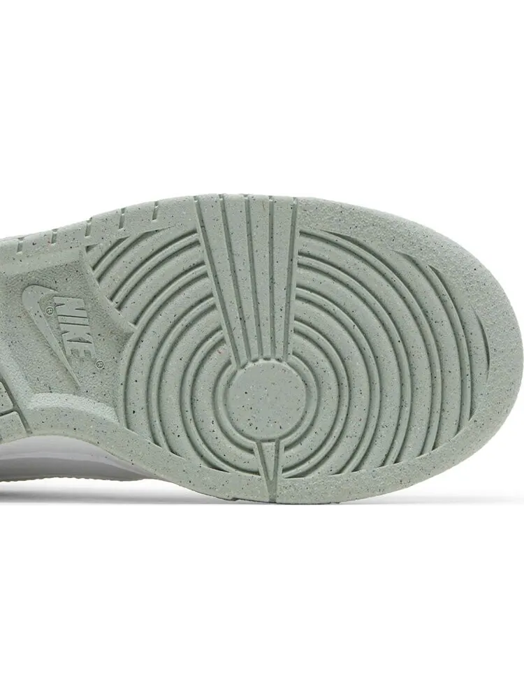 Кроссовки Nike Wmns Dunk Low Next Nature 'White Mint' — изображение 3 из 6, зеленый