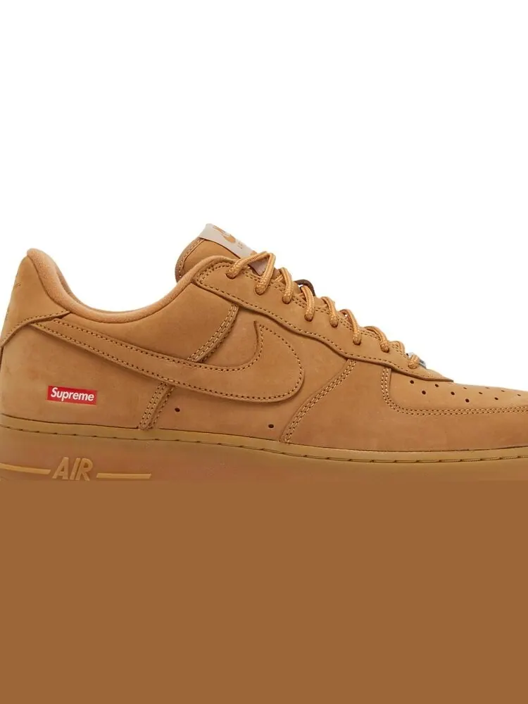 Кроссовки Nike Supreme x Air Force 1 Low SP 'Wheat' — изображение 2 из 8, загар