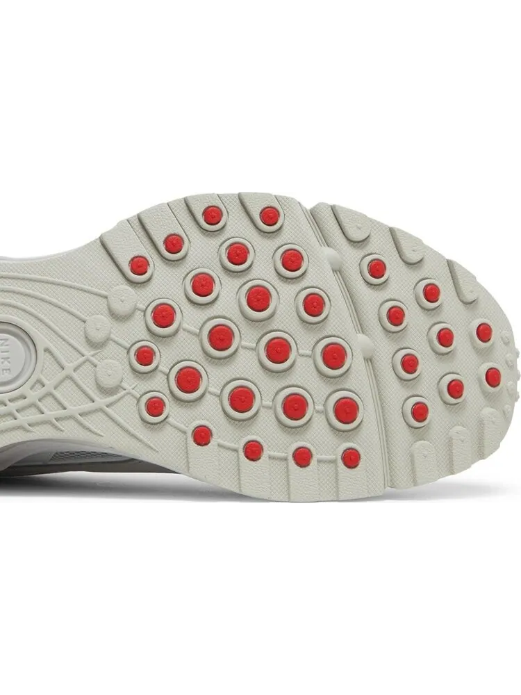 Кроссовки Nike Supreme x Shox Ride 2 'White' — изображение 5 из 8, белый