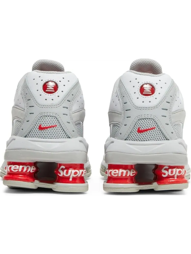 Кроссовки Nike Supreme x Shox Ride 2 'White' — изображение 6 из 8, белый