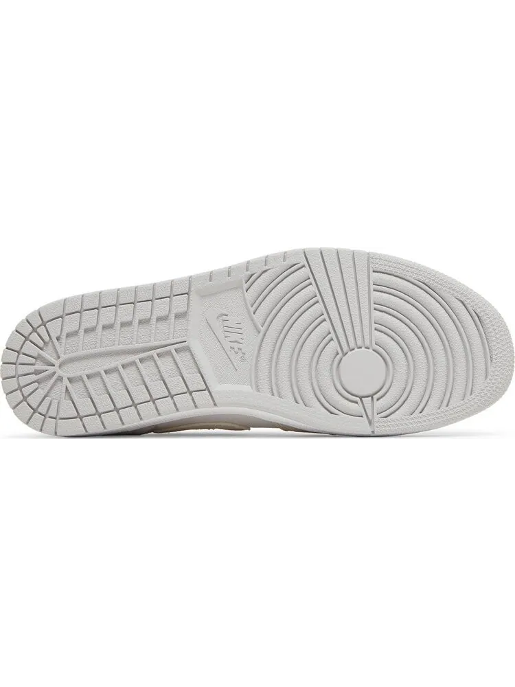 Кроссовки Air Jordan 1 Low SE Craft Inside Out — изображение 4 из 8, белый