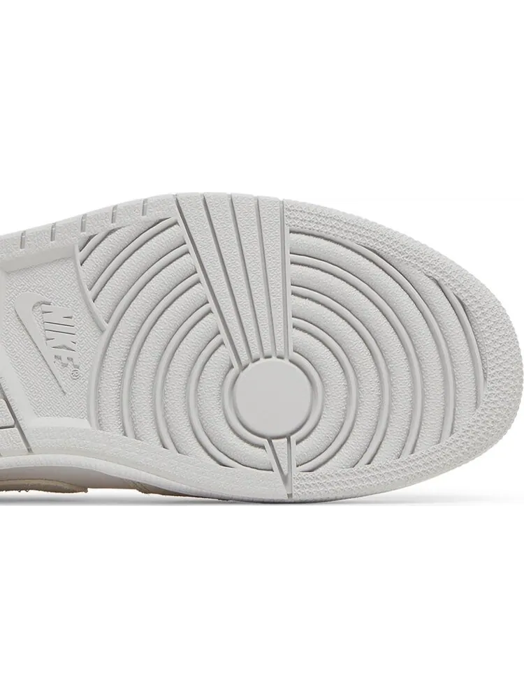 Кроссовки Air Jordan 1 Low SE Craft Inside Out — изображение 5 из 8, белый