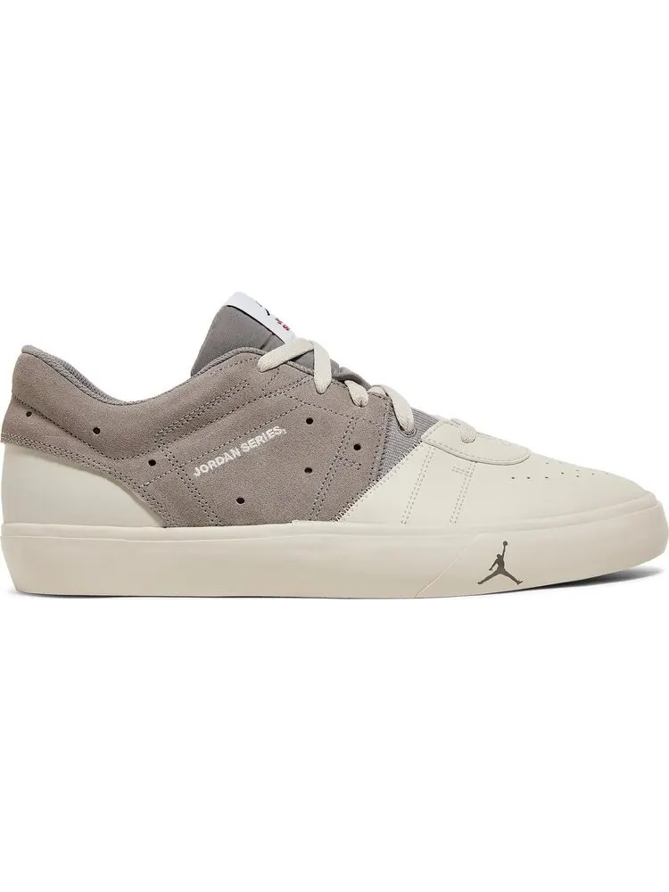 Кроссовки Jordan Series.03 ES Enigma Stone — изображение 1 из 8, бежевый